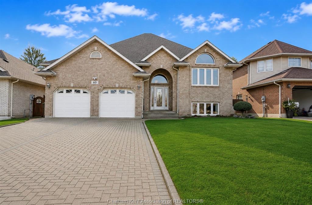 60-parkview-court-chatham-ontario-26013077