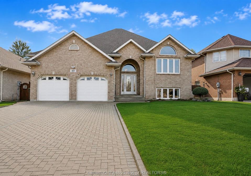 60-parkview-court-chatham-ontario-26013077