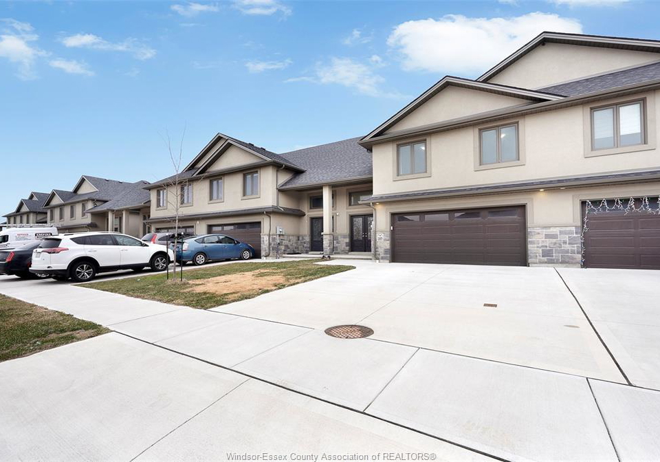 149-reed-street-essex-ontario-26013095