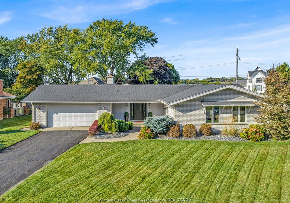 7-longbeach-drive-leamington-ontario-26013096