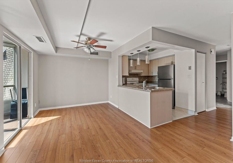 3601-riverside-drive-east-windsor-ontario-26013100