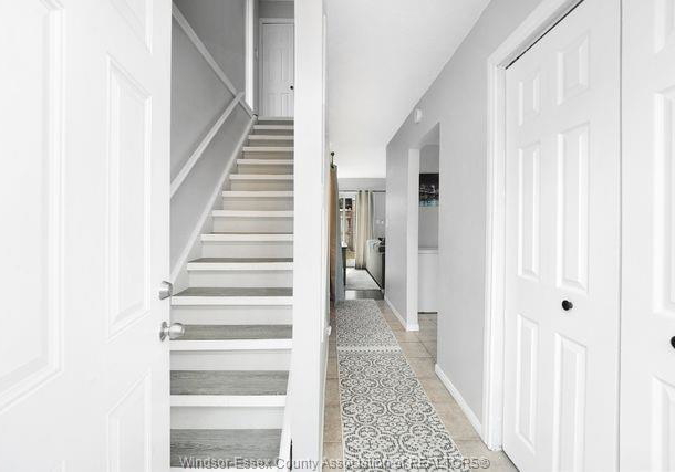 8665-darlington-crescent-windsor-ontario-26013121