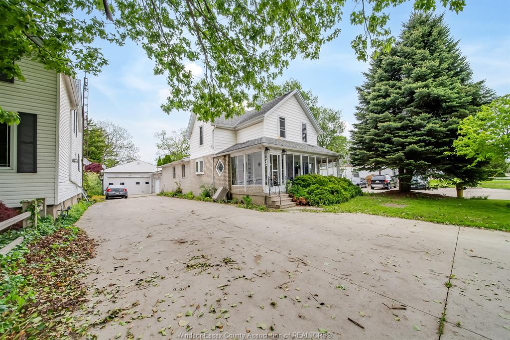 219-inshes-chatham-ontario-26013126