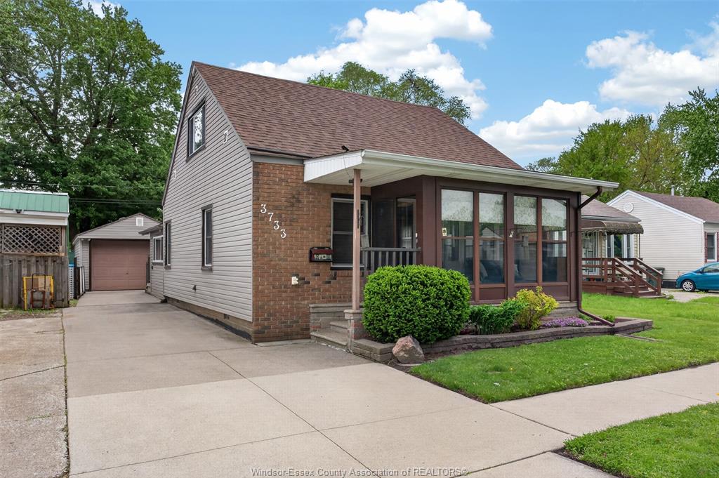 3733-vaughan-street-windsor-ontario-26013131