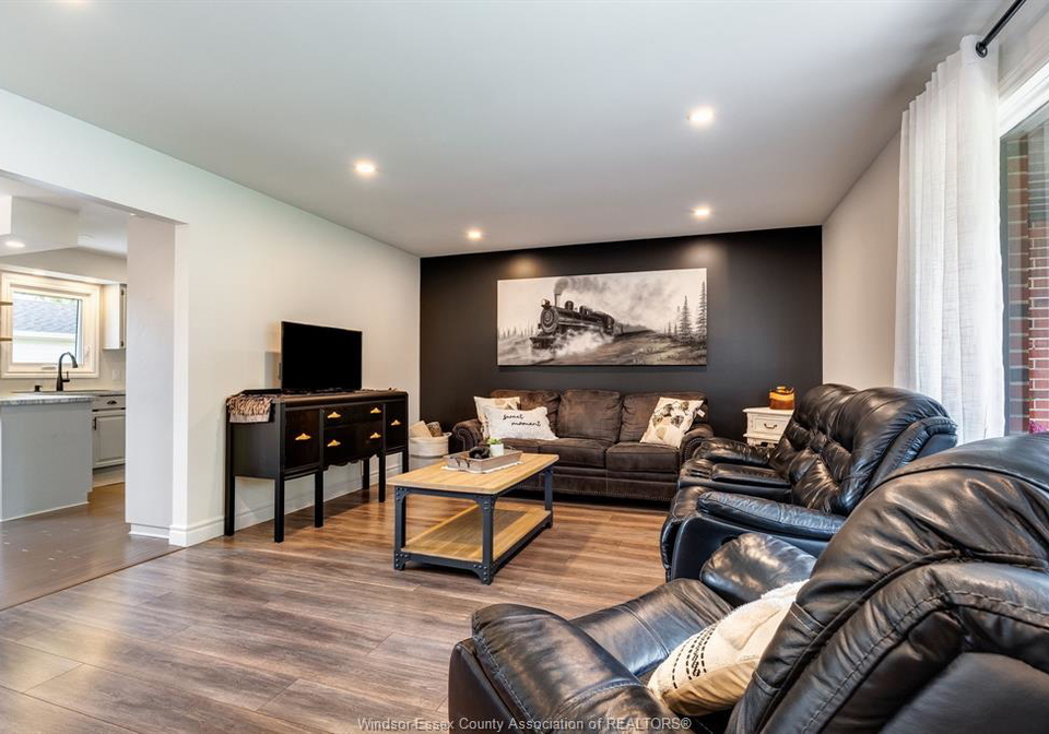 66-shawnee-court-leamington-ontario-26013156
