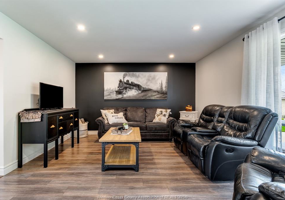 66-shawnee-court-leamington-ontario-26013156