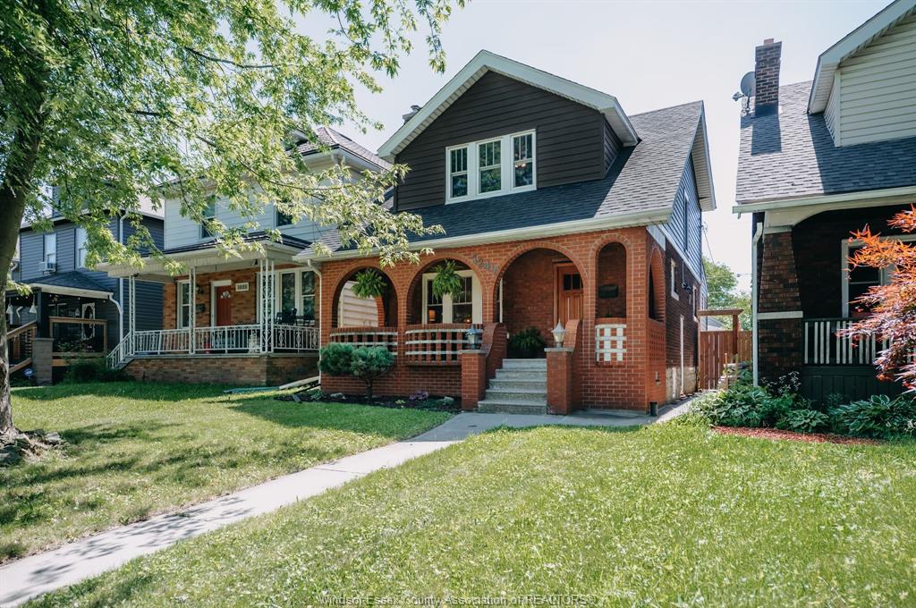 1249-moy-avenue-windsor-ontario-26013167
