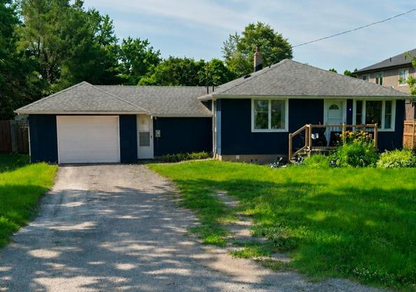 1585-county-road-22-lakeshore-ontario-26013176