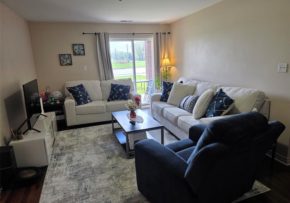 2650-sandwich-west-parkway-lasalle-ontario-26013188