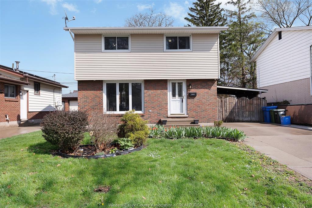 3581-wolfe-court-windsor-ontario-26013189