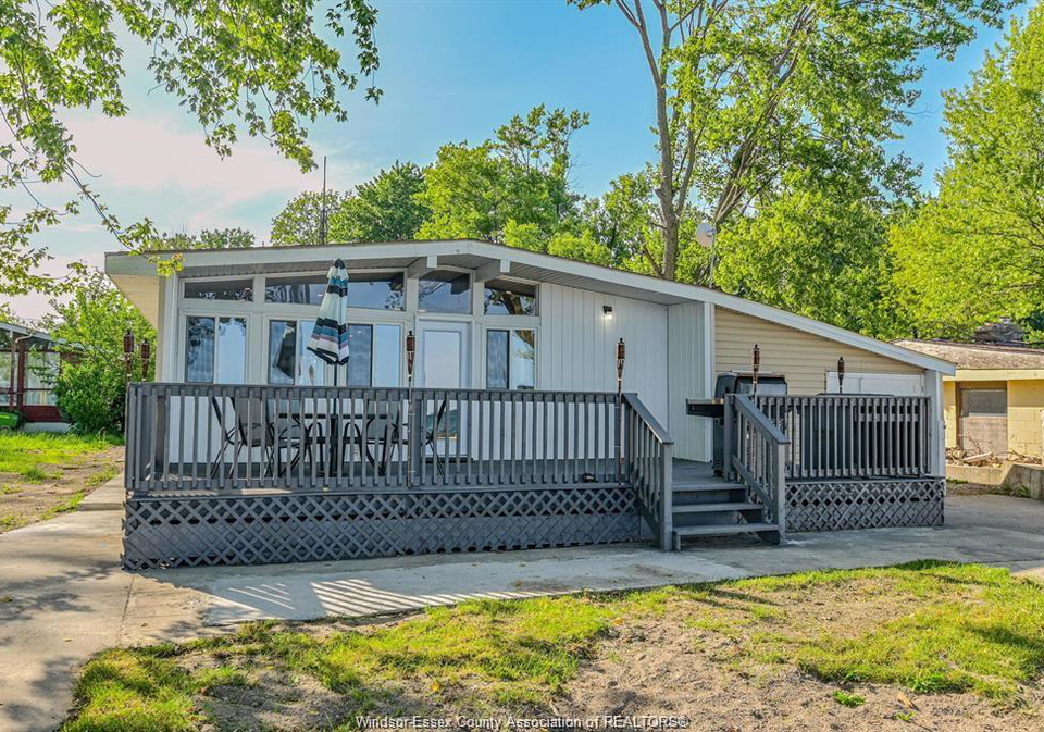 262-cotterie-park-leamington-ontario-26013191