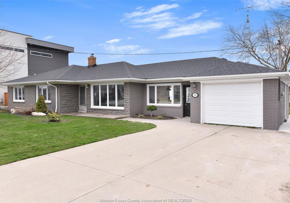 208-robson-road-leamington-ontario-26013197