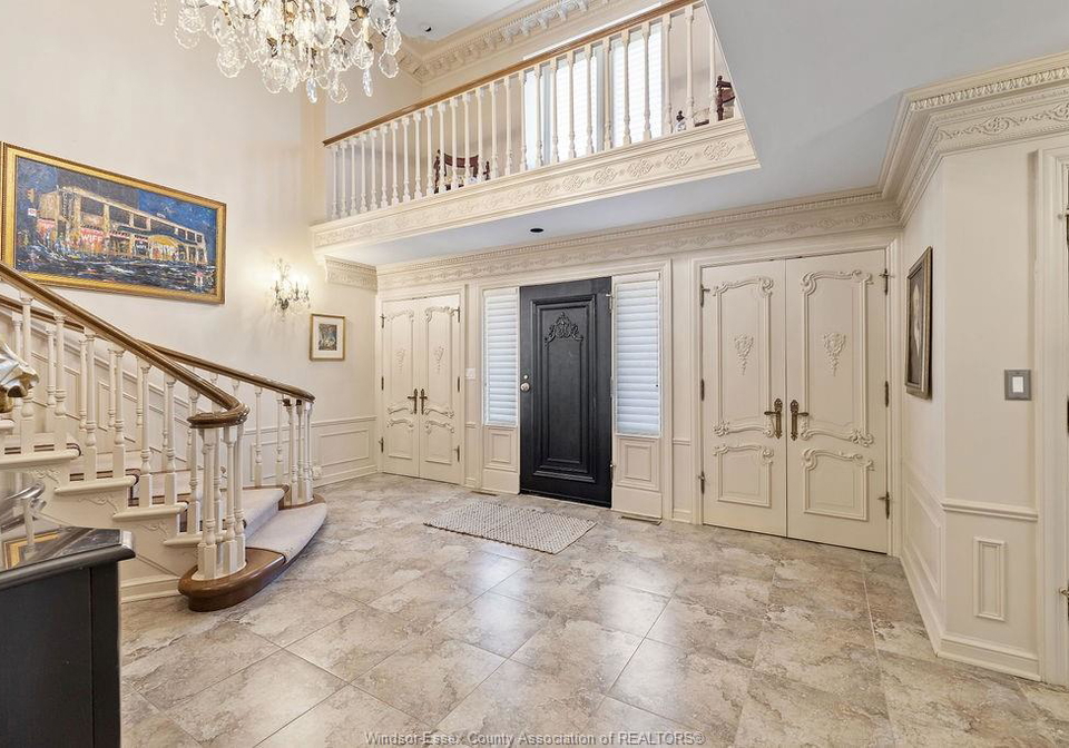 1255-tanglewood-court-lasalle-ontario-26013200