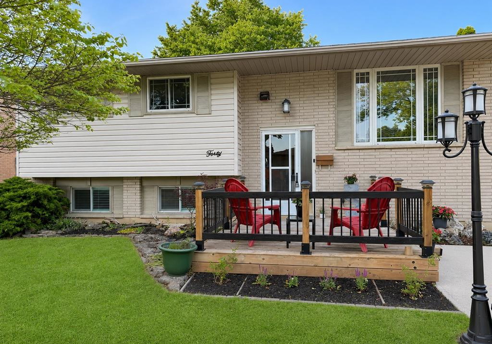 40-thornhill-crescent-chatham-ontario-26013209