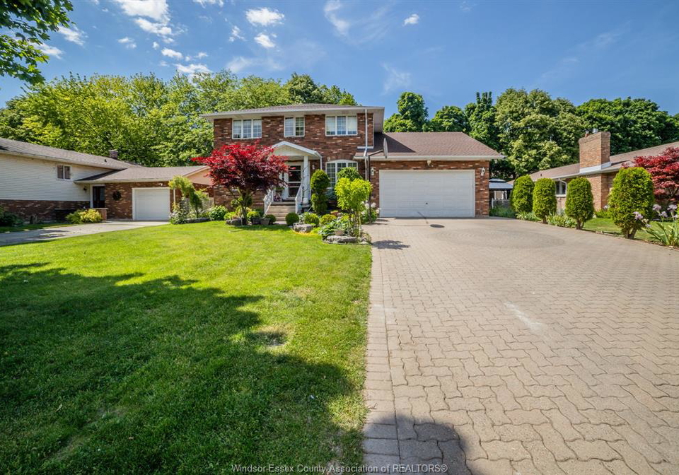 148-tecumseh-road-chatham-ontario-26013223