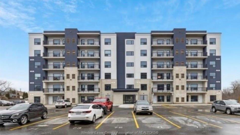 3290-stella-crescent-windsor-ontario-26013232