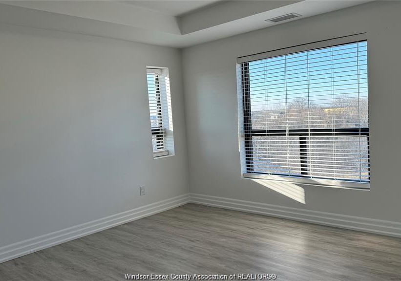 3320-stella-windsor-ontario-26013239