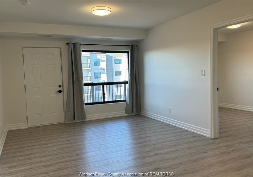 3320-stella-windsor-ontario-26013239