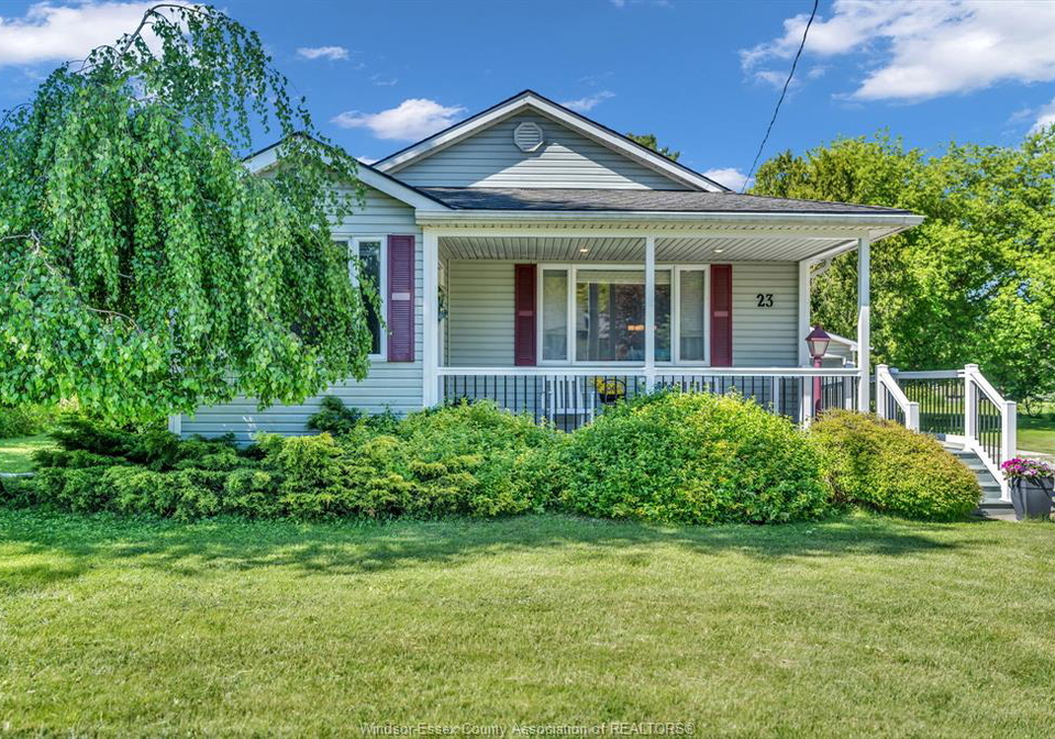 23-main-street-south-bayfield-ontario-26013246