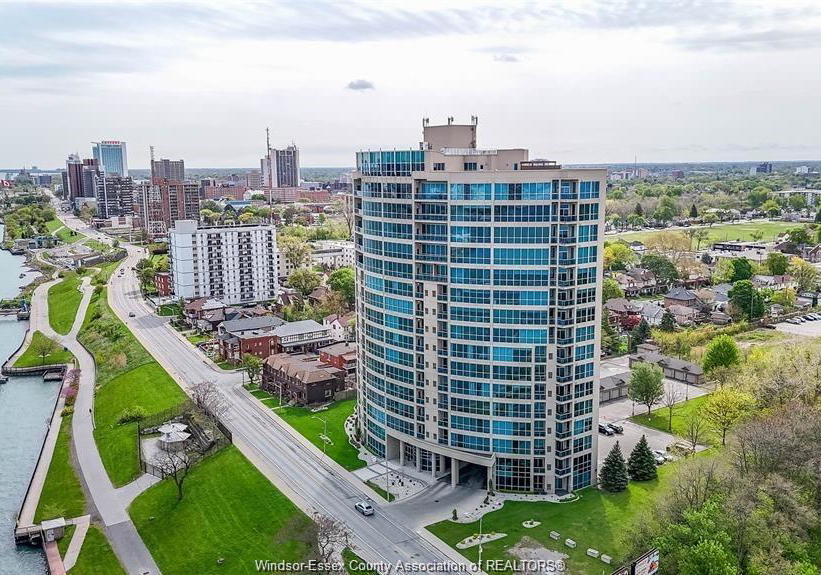 1225-riverside-drive-west-windsor-ontario-26013257