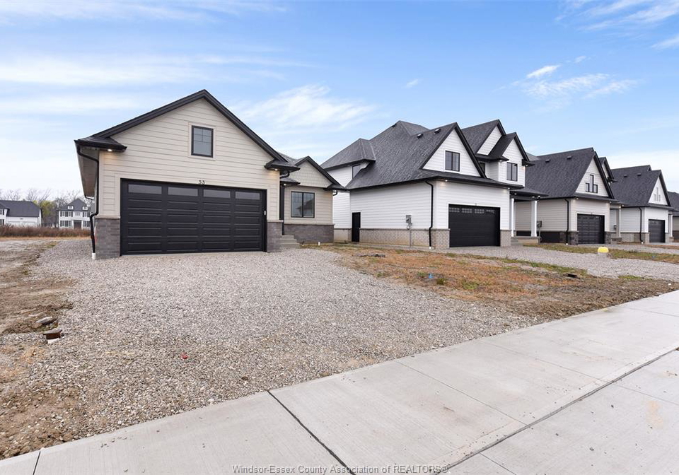 53-belleview-kingsville-ontario-26013260
