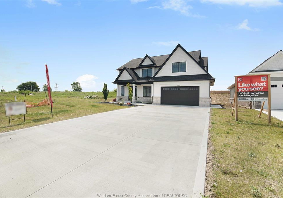 300-blake-avenue-belle-river-ontario-26013263