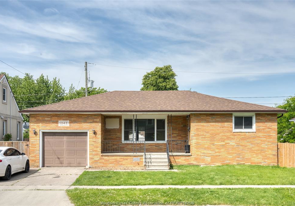 1243-westcott-road-windsor-ontario-26013272
