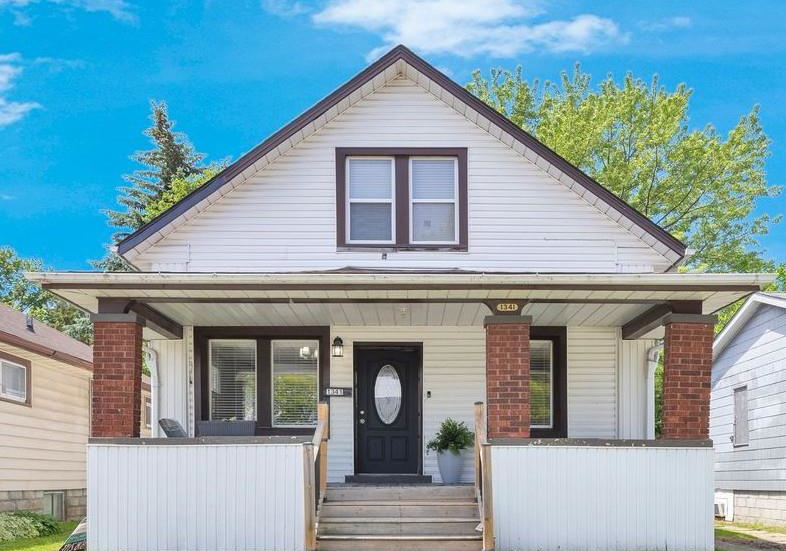 1341-mckay-windsor-ontario-26013292
