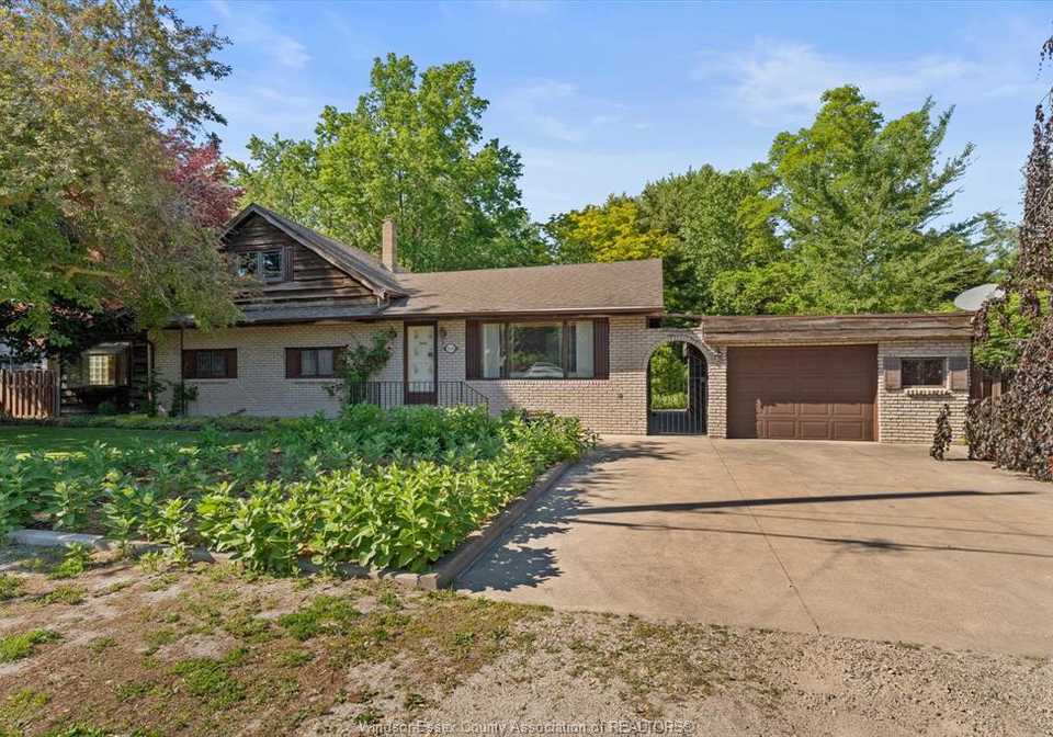 310-river-avenue-lasalle-ontario-26013294