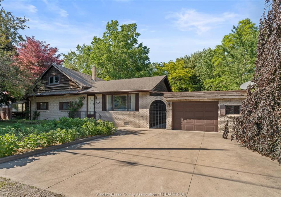 310-river-avenue-lasalle-ontario-26013294