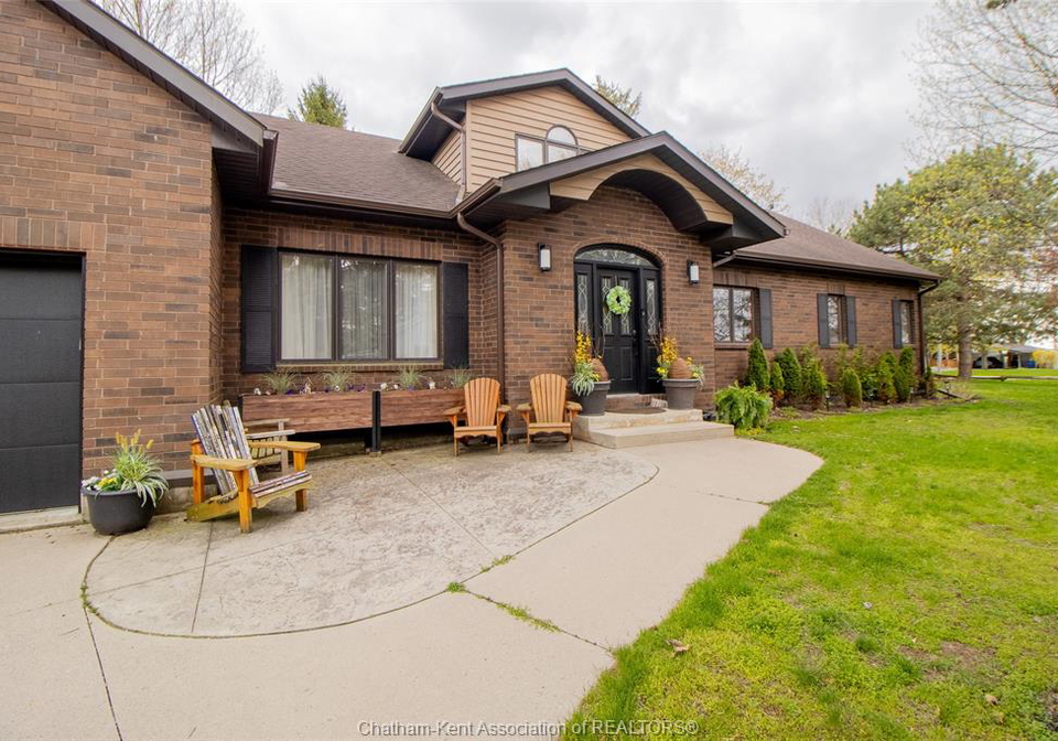 18116-3rd-avenue-rondeau-ontario-26013298