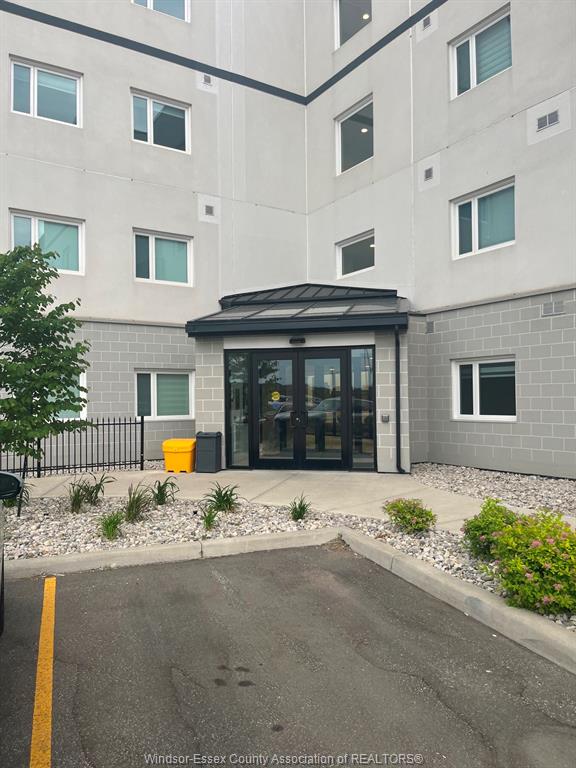 1900-6th-concession-road-lasalle-ontario-26013321