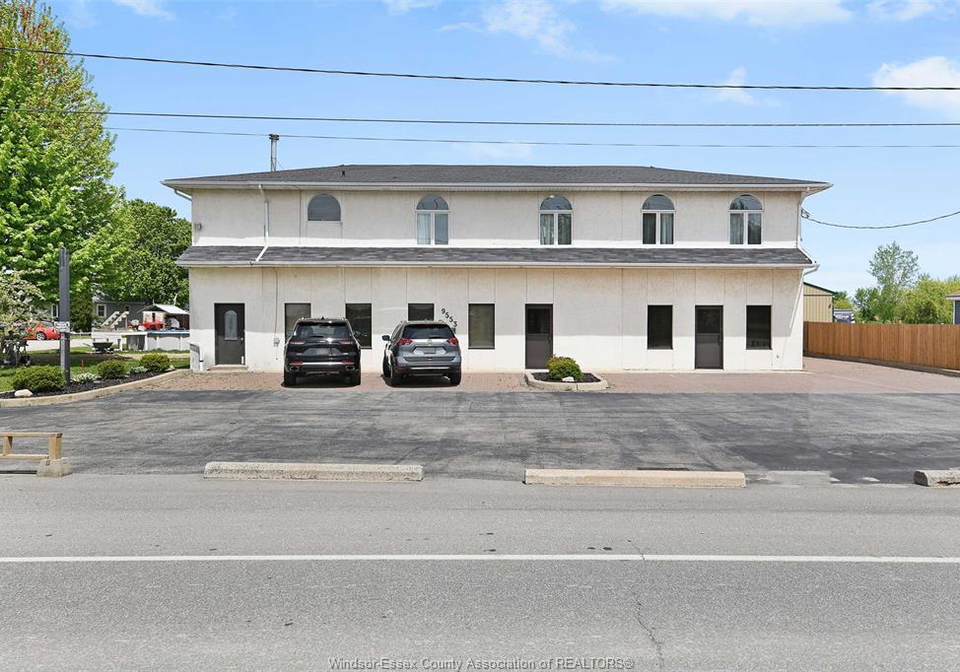 9553-malden-road-lasalle-ontario-26013323