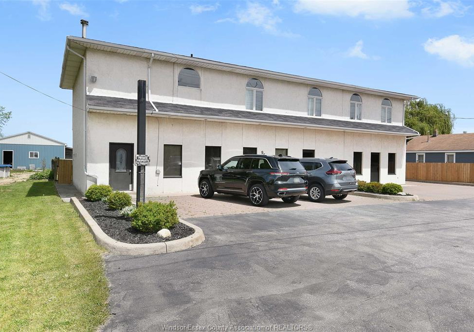 9553-malden-road-lasalle-ontario-26013323