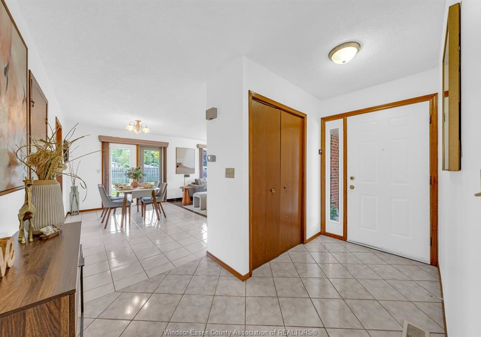 32-alderton-street-leamington-ontario-26013325