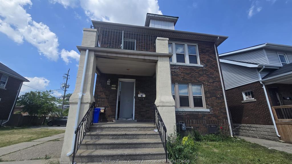 2257-howard-avenue-windsor-ontario-26013335