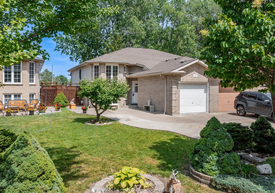1228-st-paul-windsor-ontario-26013337