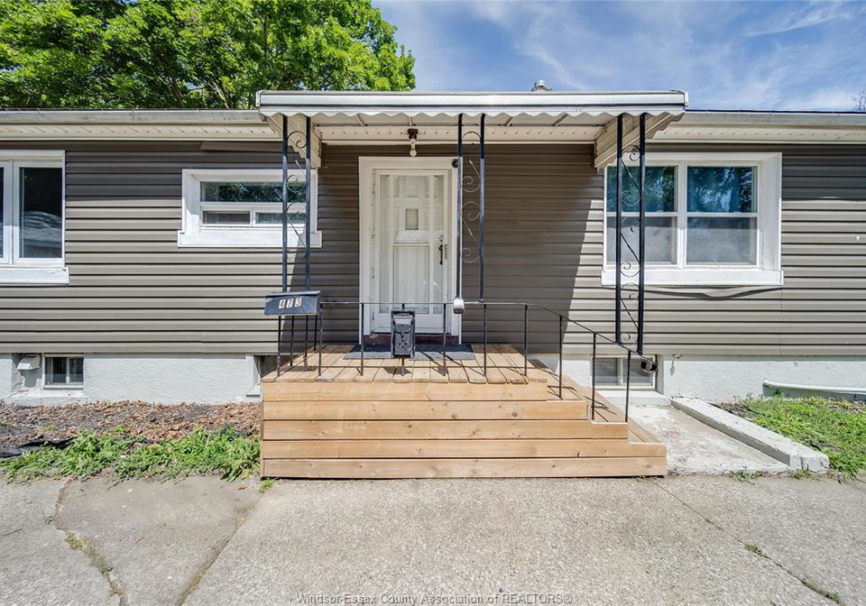 473-indian-road-windsor-ontario-26013338