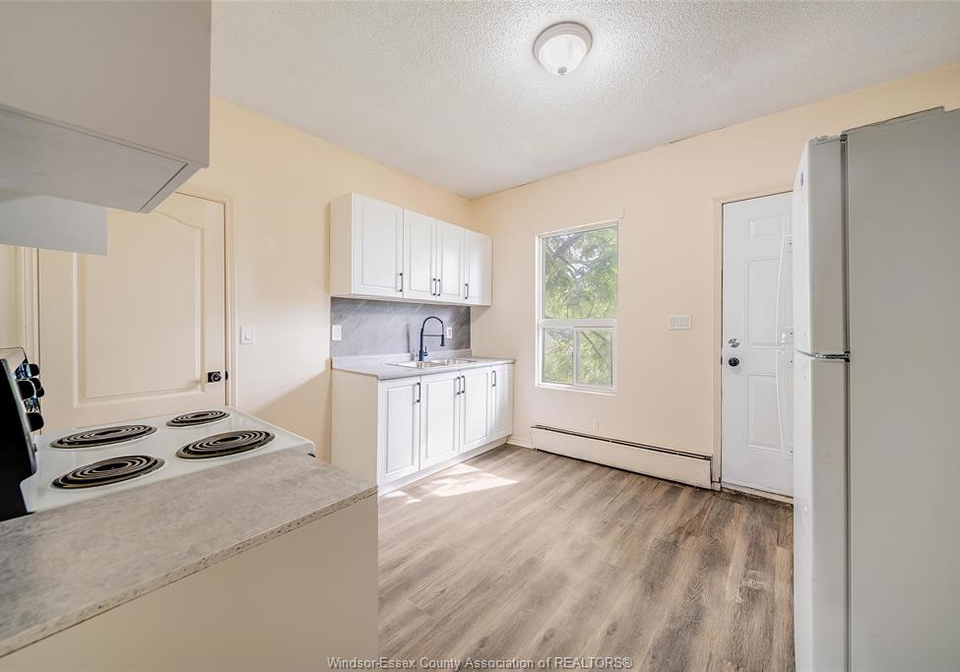 770-794-langlois-avenue-windsor-ontario-26013339