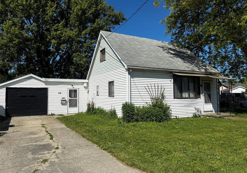 48-fraser-street-wallaceburg-ontario-26013353