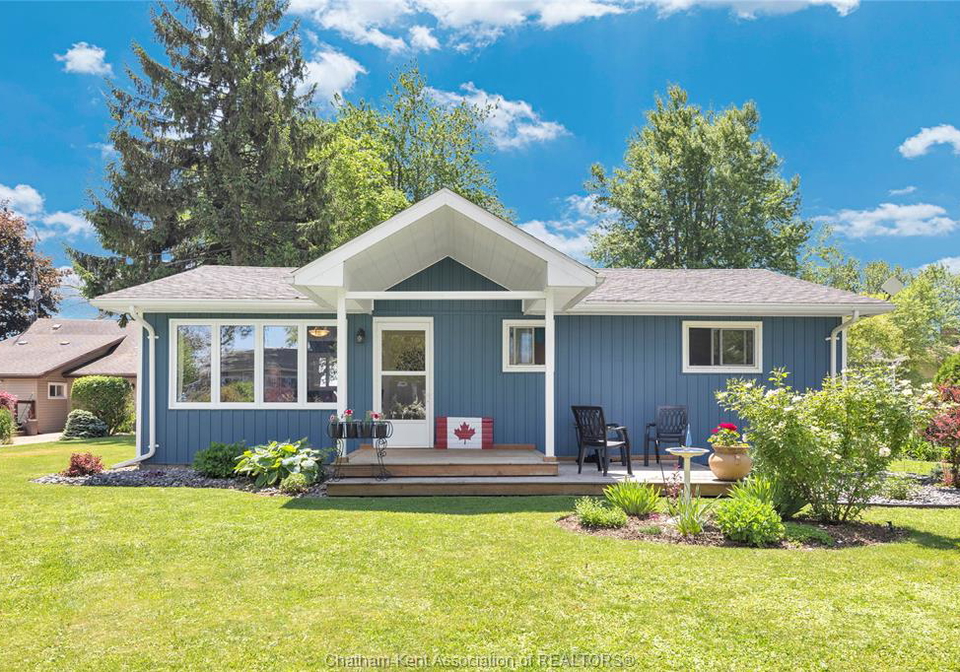 601-towanda-boulevard-erie-beach-ontario-26013375