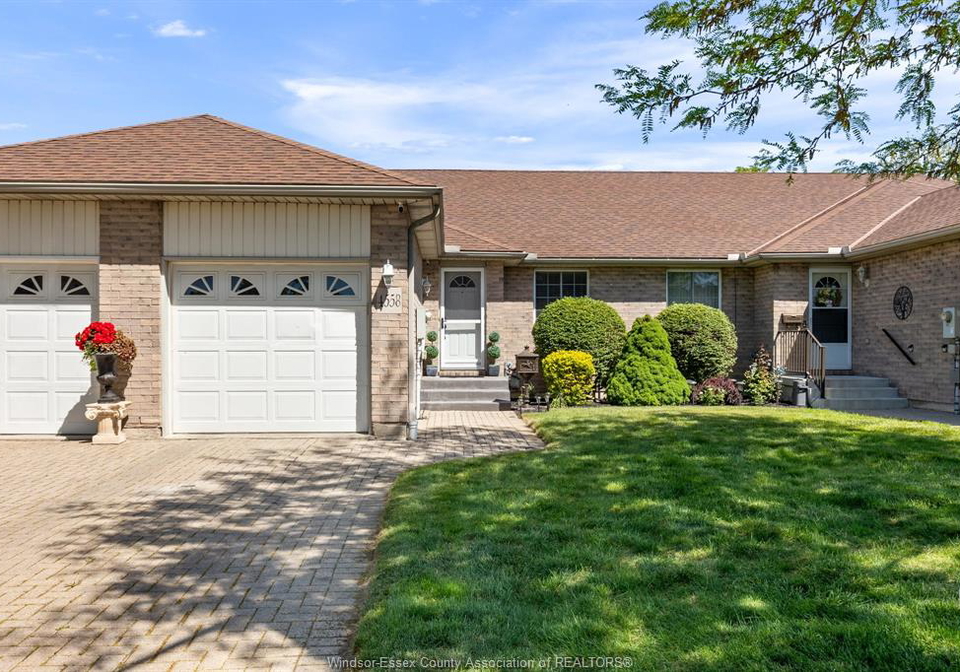 4558-gapam-court-windsor-ontario-26013376