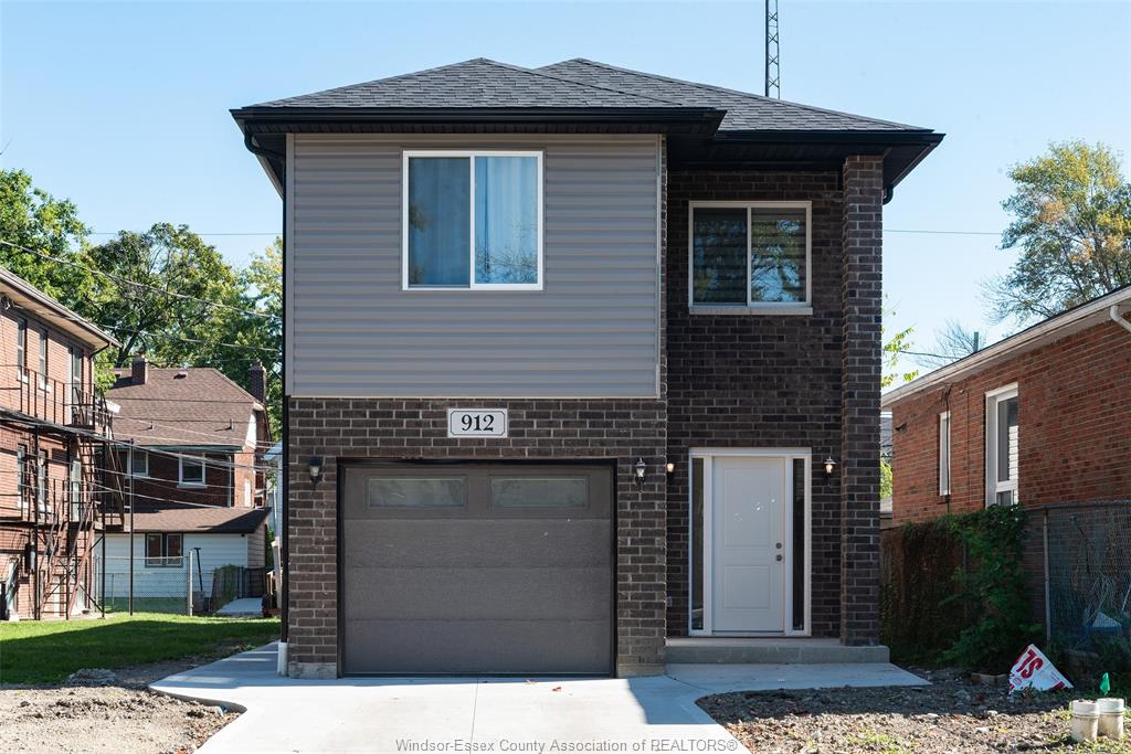 912-hall-avenue-windsor-ontario-26013378