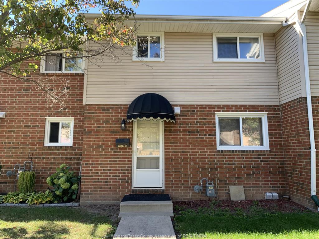 9394-esplanade-drive-windsor-ontario-26013386
