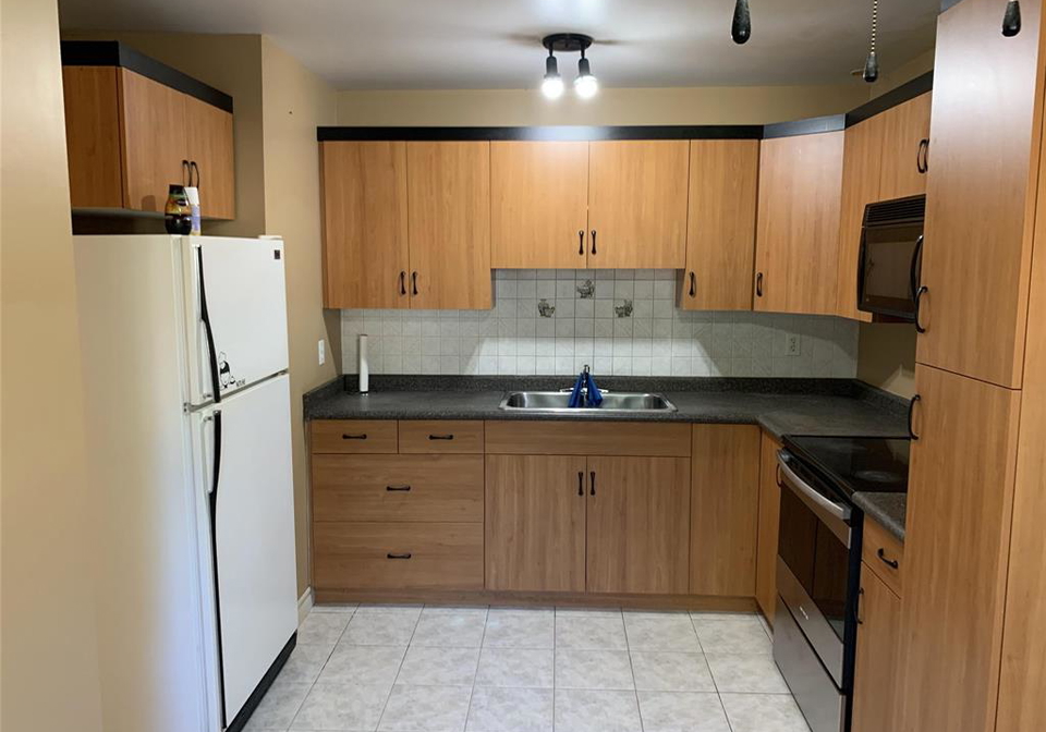 9394-esplanade-drive-windsor-ontario-26013386