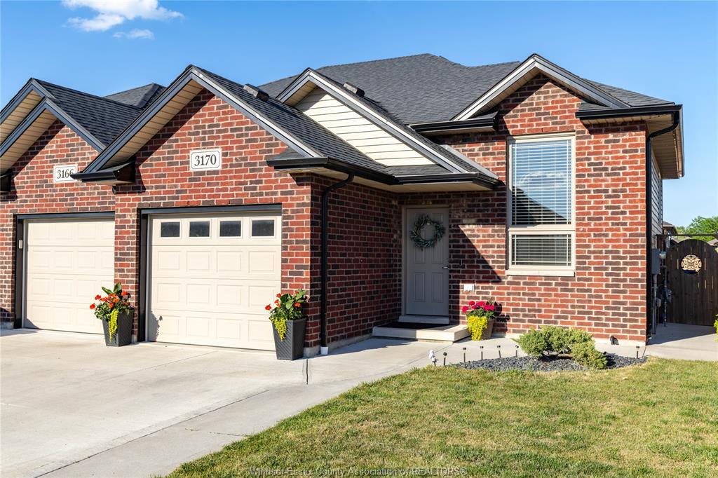 3170-viola-crescent-windsor-ontario-26013425