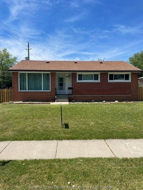 889-riverdale-windsor-ontario-26013438