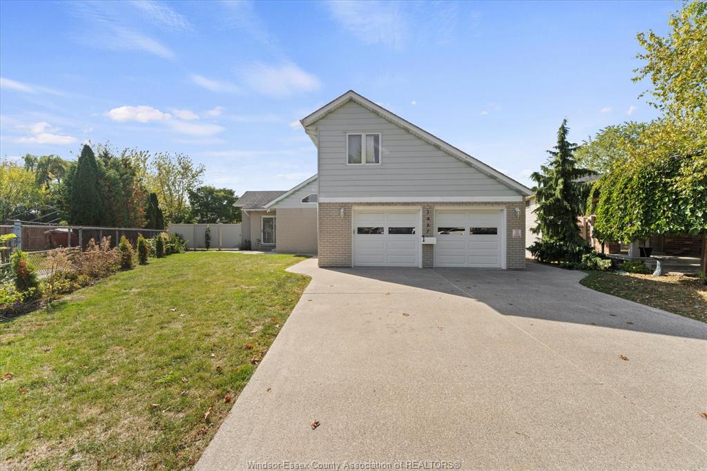 1467-guildwood-crescent-lasalle-ontario-26013457