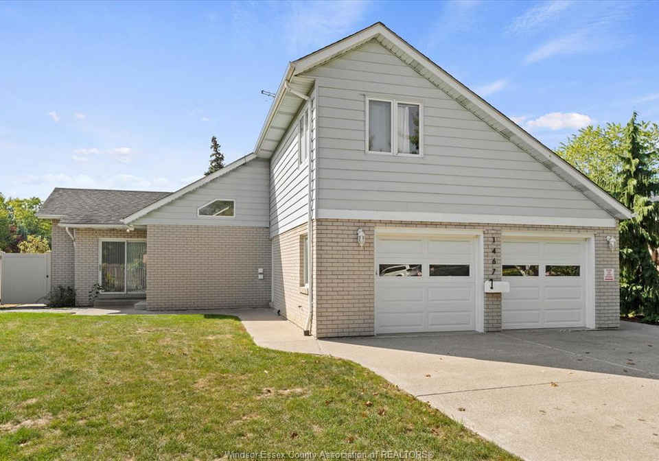 1467-guildwood-crescent-lasalle-ontario-26013457