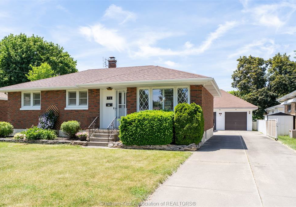 71-coatsworth-avenue-chatham-ontario-26013497